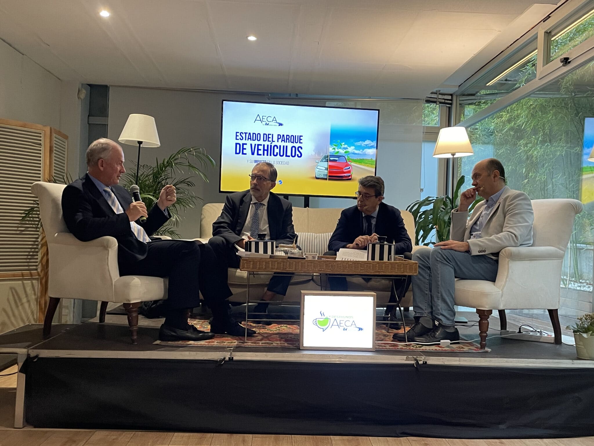 Las emisiones contaminantes, la segunda causa de rechazo en la ITV durante 2023