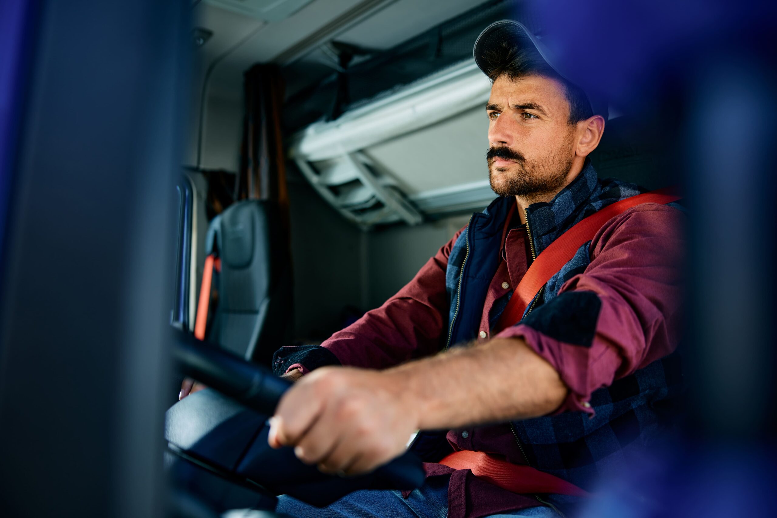 ¿Cómo solucionar la escasez de conductores en la UE? IRU y su propuesta al problema