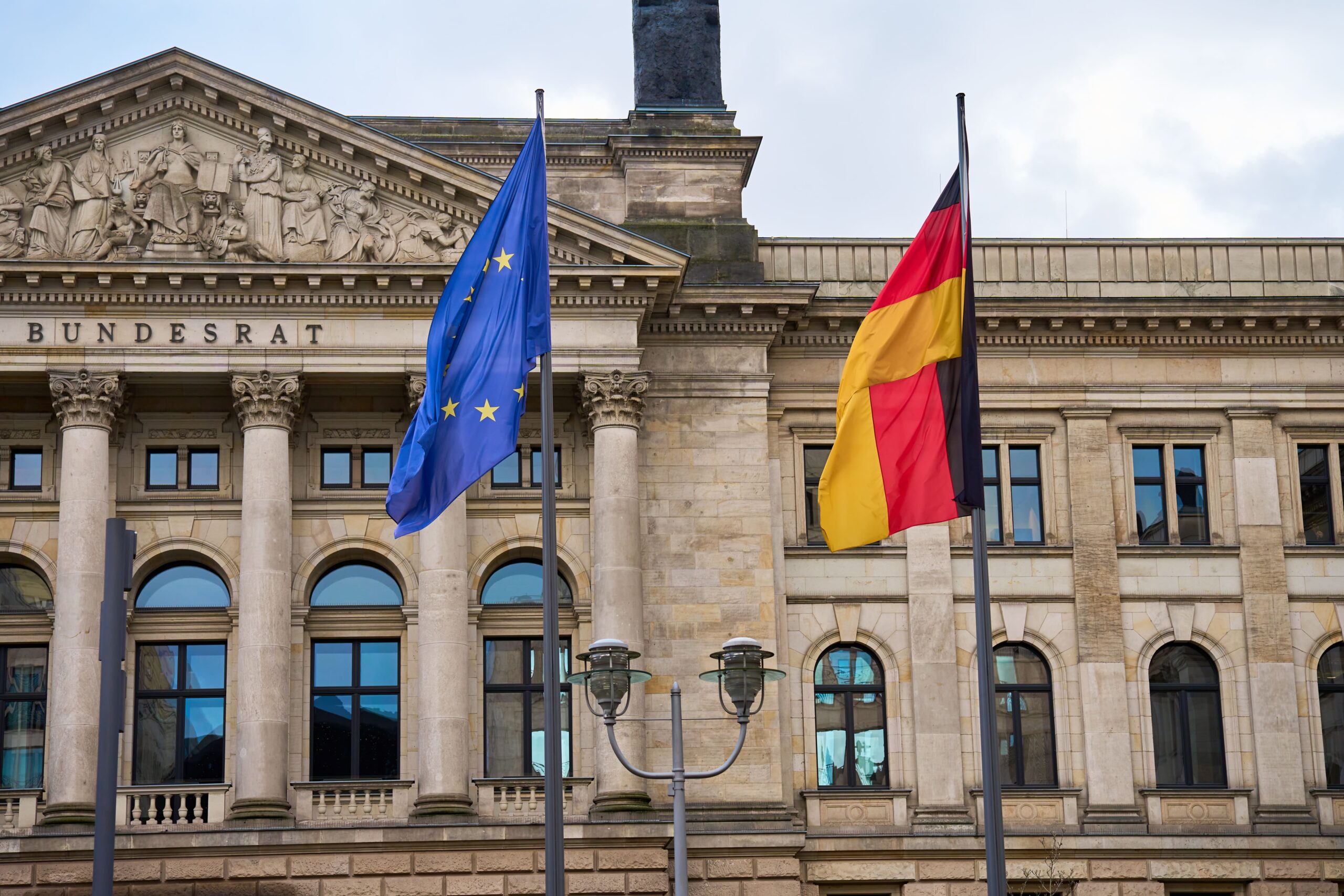 Alemania da un giro pragmático hacia la descarbonización del transporte por carretera