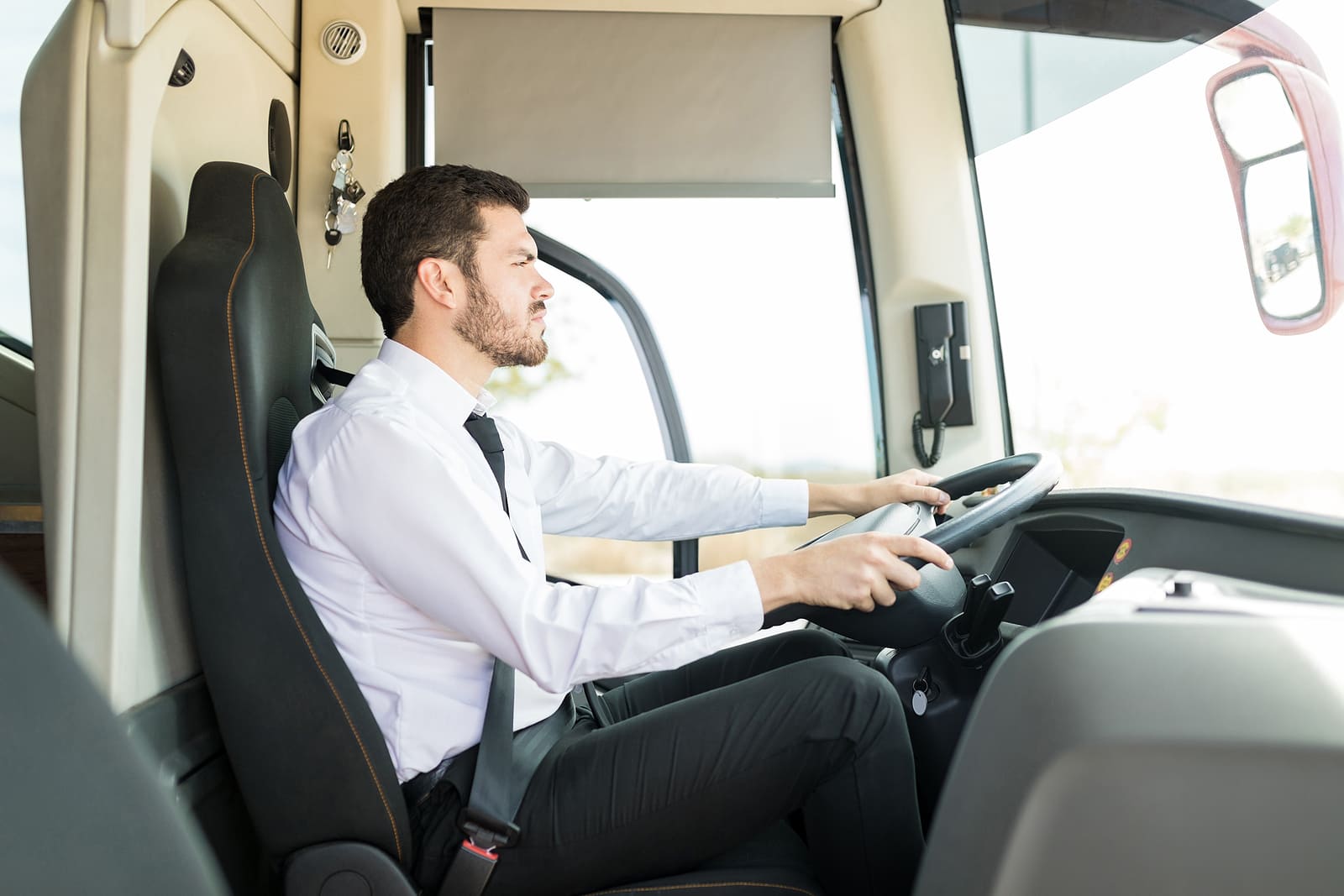 CONFEBUS propone consolidar la formación virtual del CAP para atraer nuevos conductores al sector