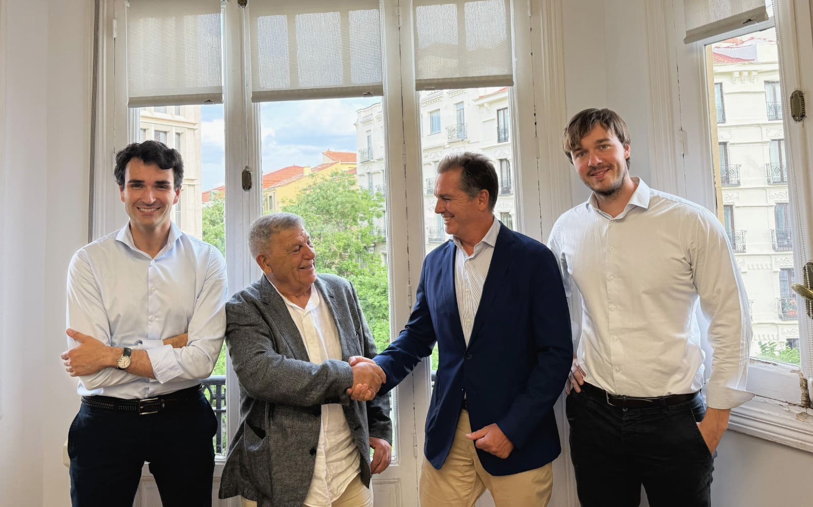 Henko Partners se asocia con Delfín Grupo para liderar el futuro de la movilidad sostenible