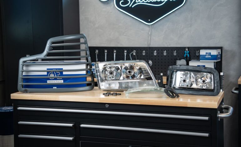 ¿Cómo son los faros DT Spare Parts presentados por los Parts Specialists?
