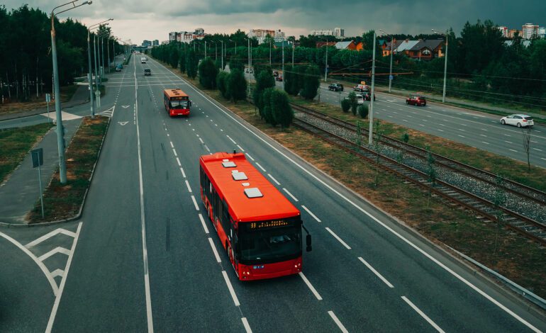 Junio cierra con 375 autobuses matriculados gracias al crecimiento de los microbuses