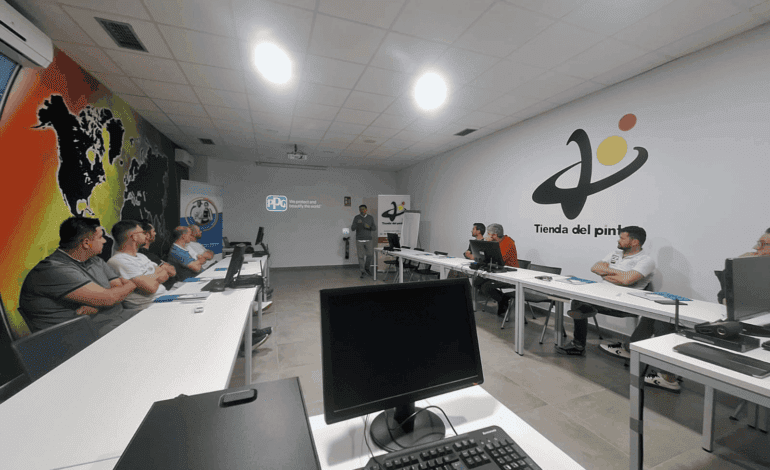 PPG y La Tienda del Pintor proponen soluciones innovadoras a los desafíos de talleres de Valladolid y Aranda de Duero