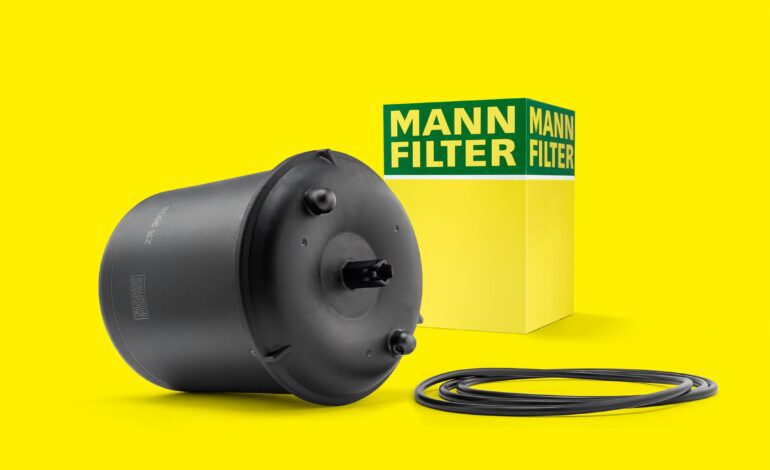 MANN-FILTER lanza centrífugas de aceite con rotor de plástico que garantizan intervalos de cambio de aceite más largos