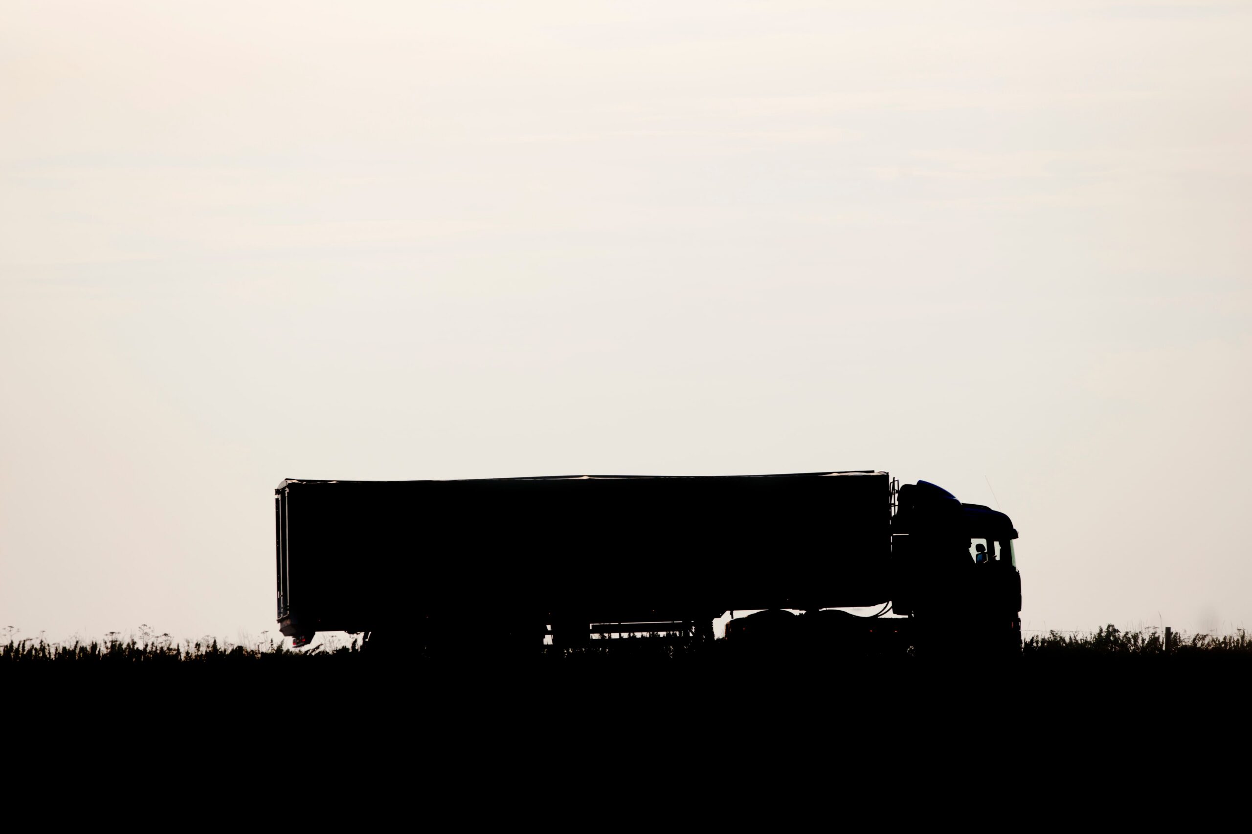 Las matriculaciones de remolques y semirremolques suben un 18% interanual y suman 1.334 unidades en enero