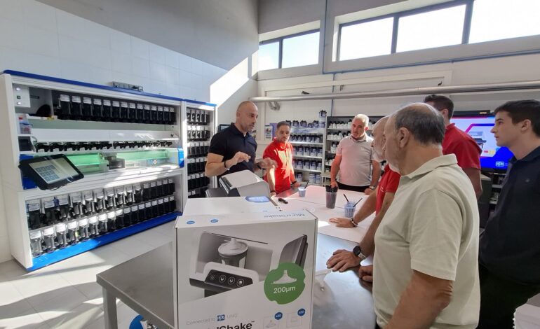 PPG presenta en CESVIMAP PPG MIX‘N’SHAKE, la tecnología de mezcla automatizada que mejora la productividad del taller